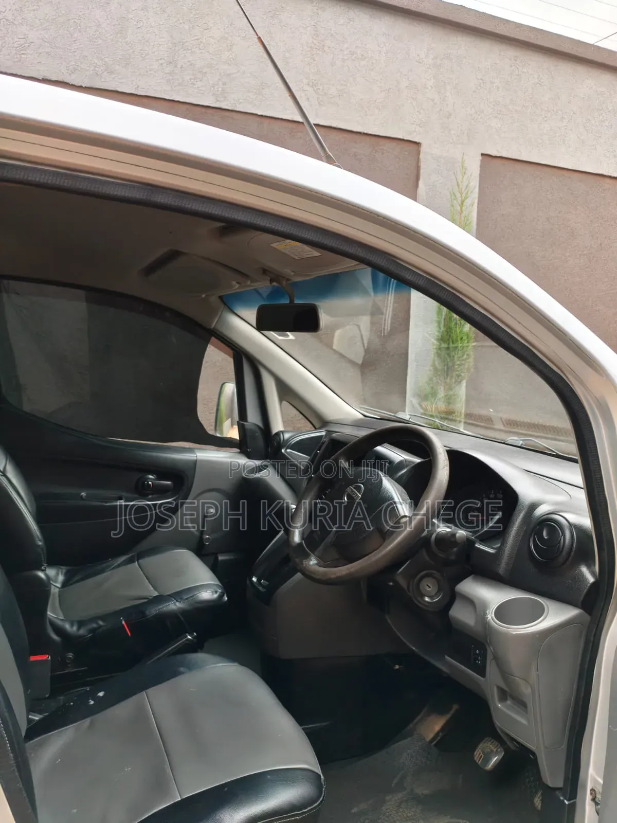 Nissan NV200 2010 Grey