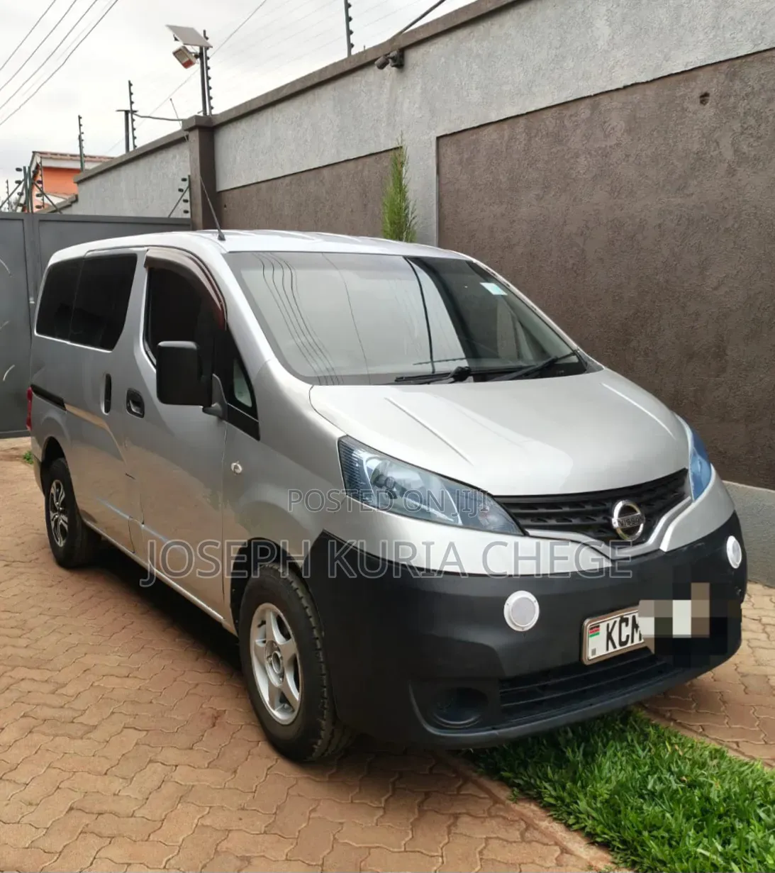 Nissan NV200 2010 Grey