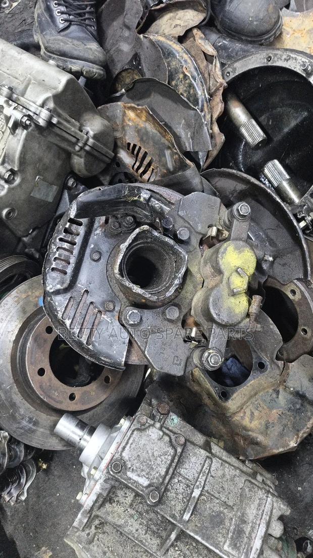 Toyota Dyna Complete Hub