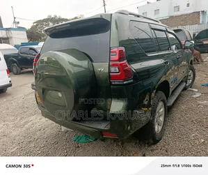 Toyota Land Cruiser Prado 2013 Green