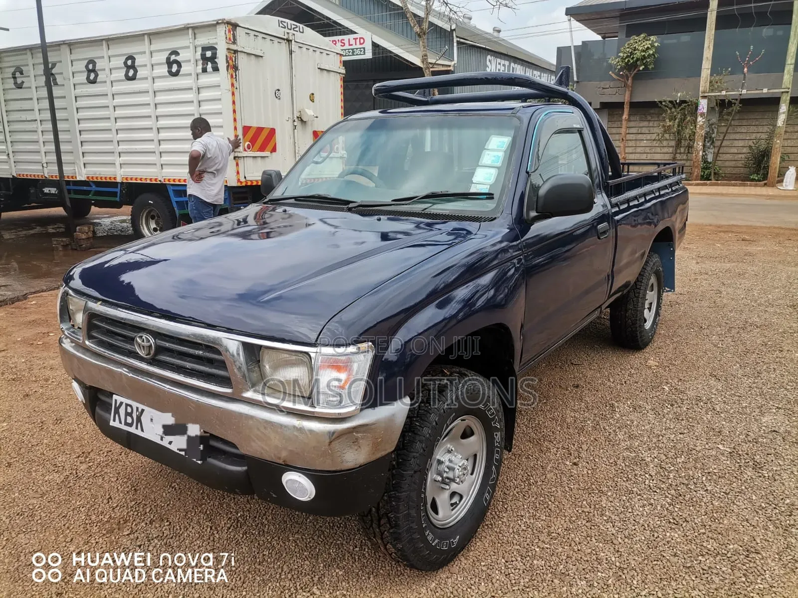 Toyota Hilux 2003 Gray