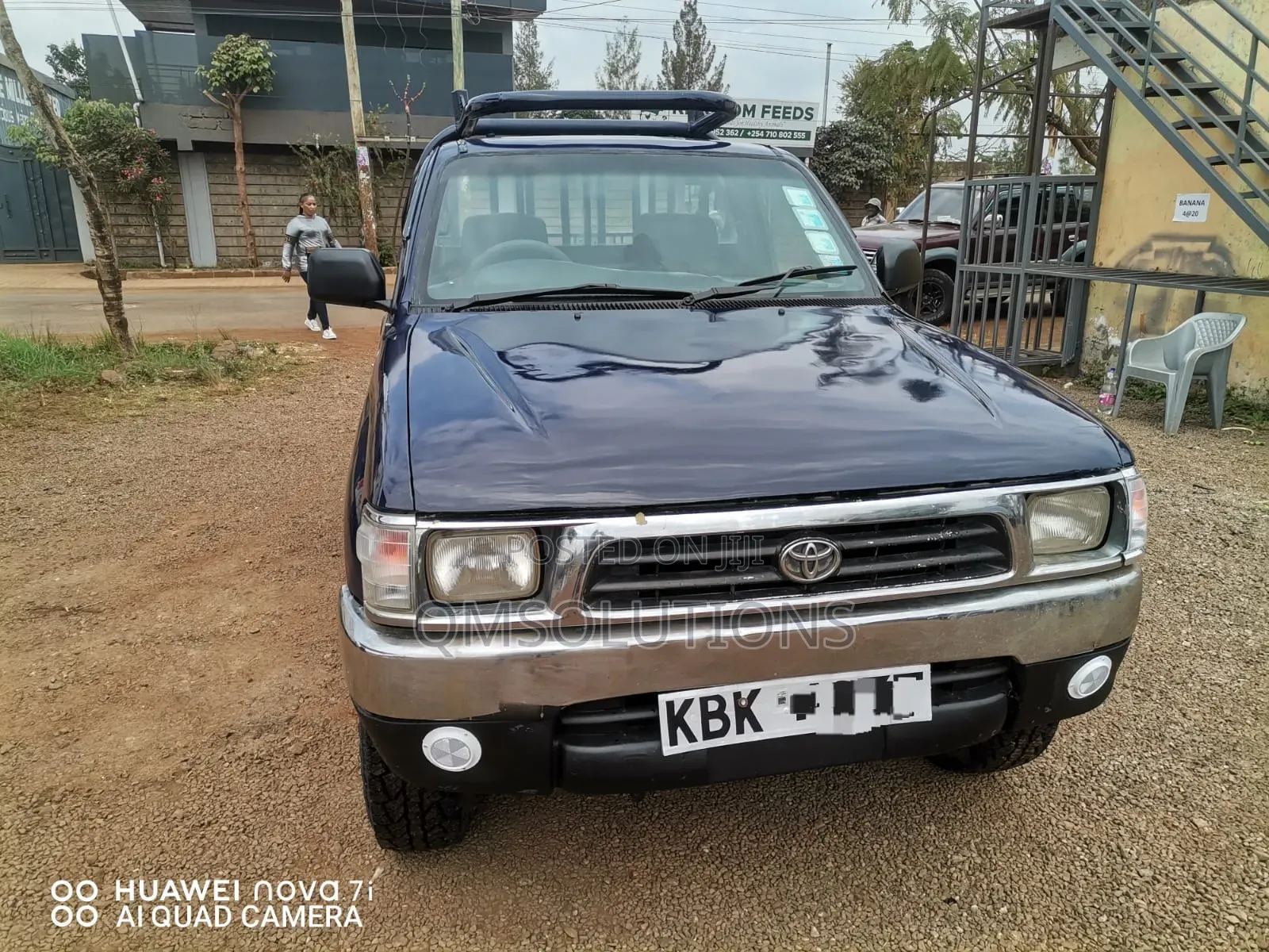 Toyota Hilux 2003 Gray