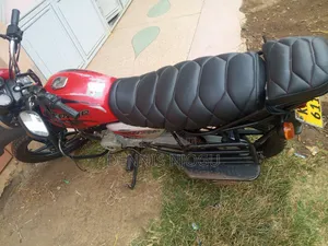 Bajaj Boxer 2020 Red