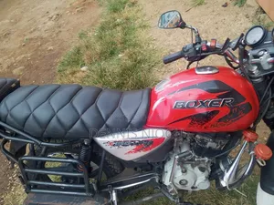 Bajaj Boxer 2020 Red
