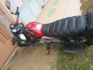 Bajaj Boxer 2020 Red