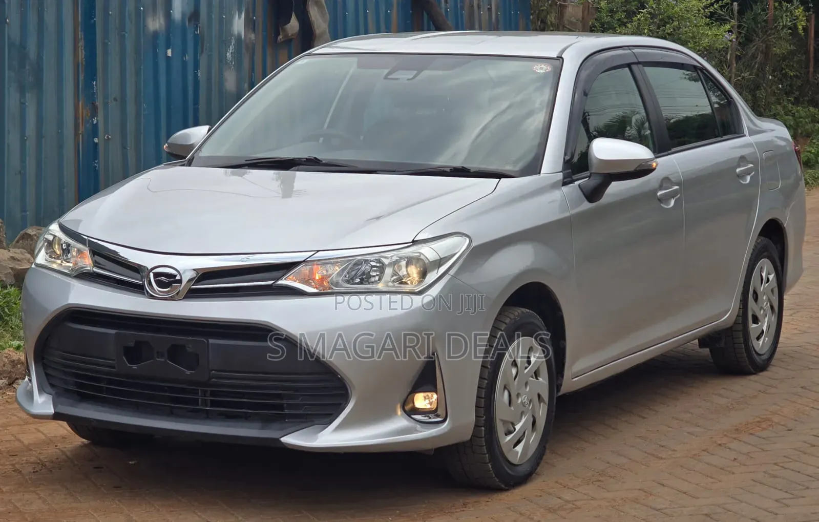 Toyota Axio 2020 Silver