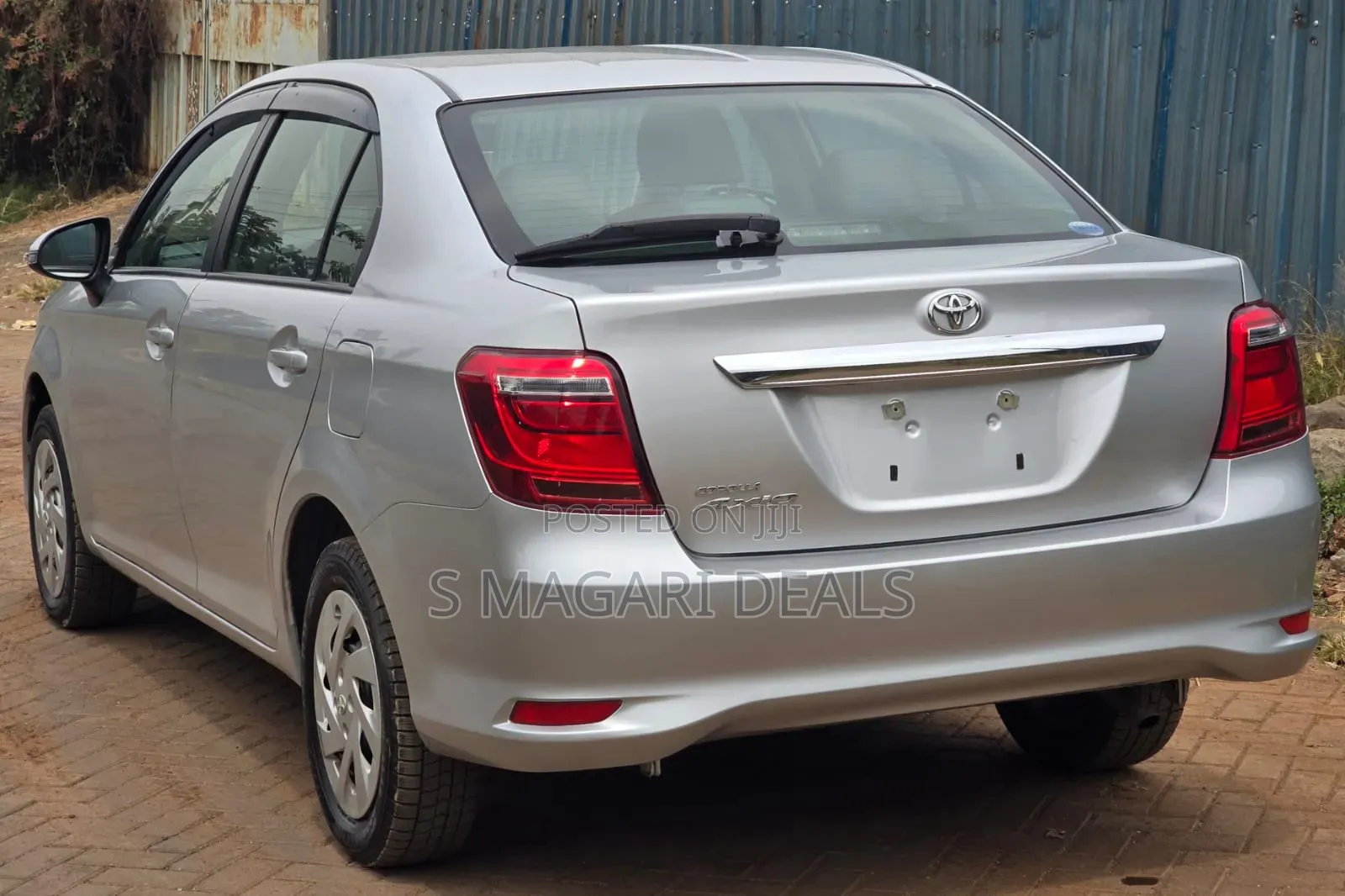 Toyota Axio 2020 Silver