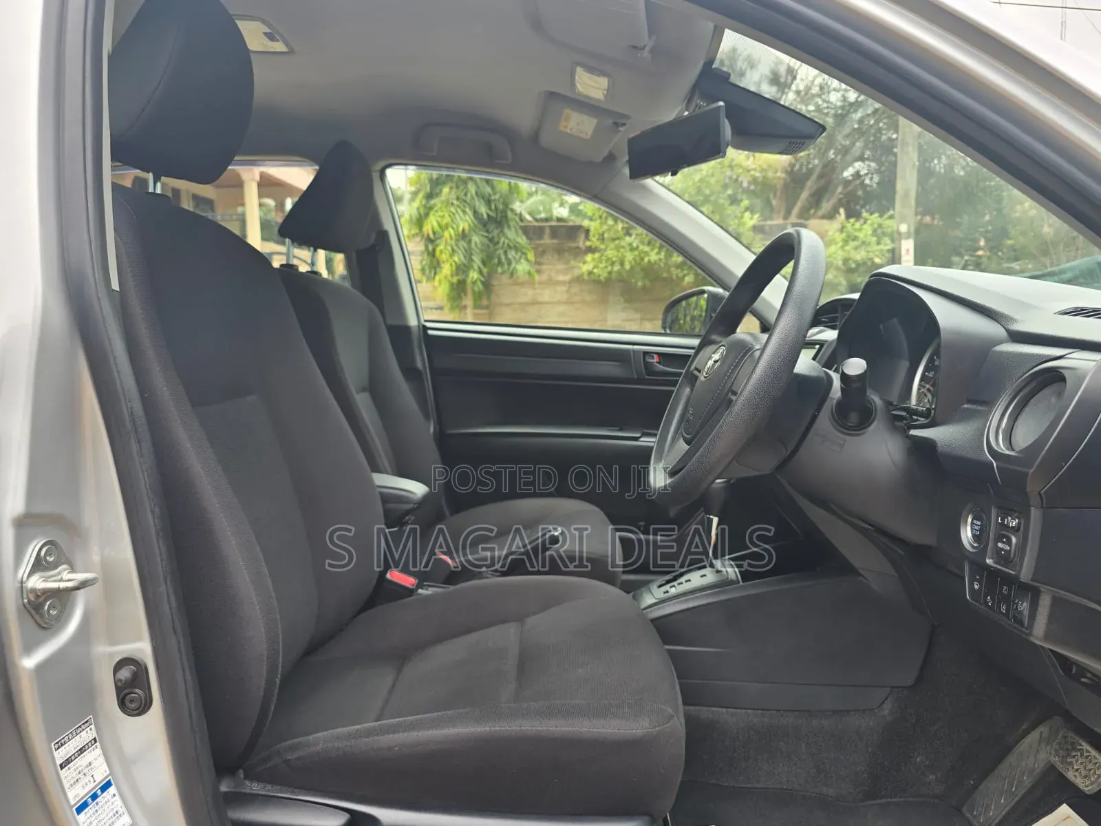 Toyota Axio 2020 Silver