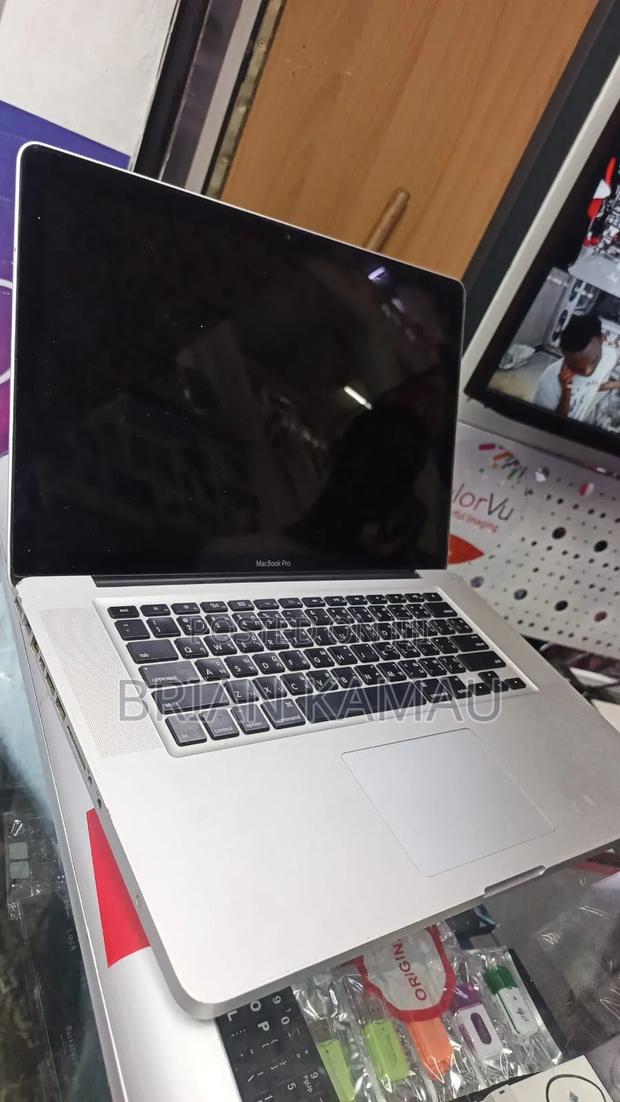 Laptop Apple MacBook 2016 8GB Intel Core i5 SSD 500GB - thumbnail 4
