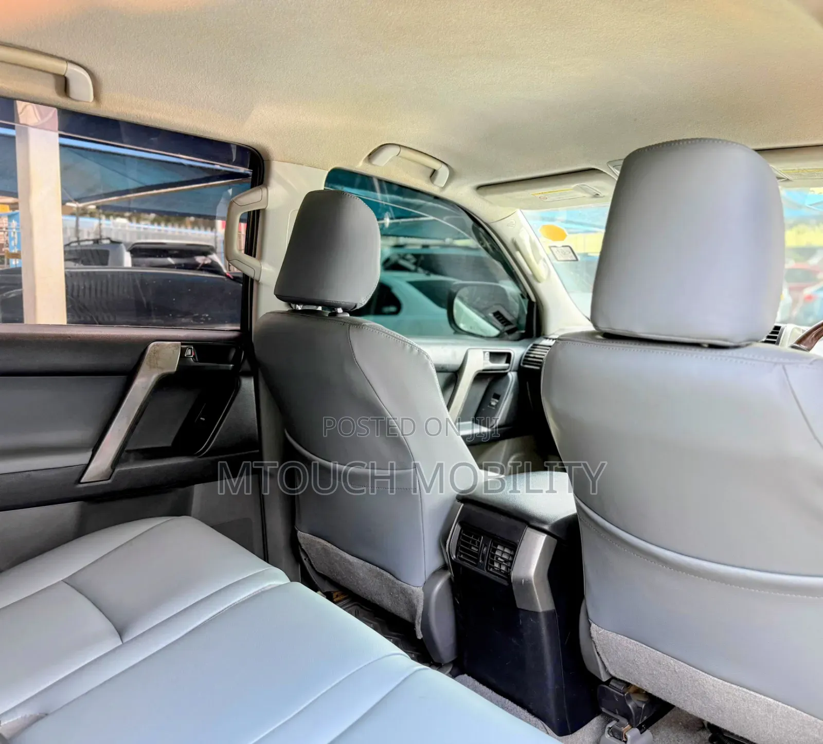 Toyota Land Cruiser Prado 2009 White
