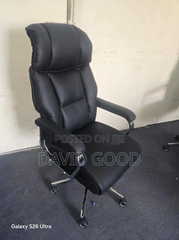 Executive Office Chair - main view