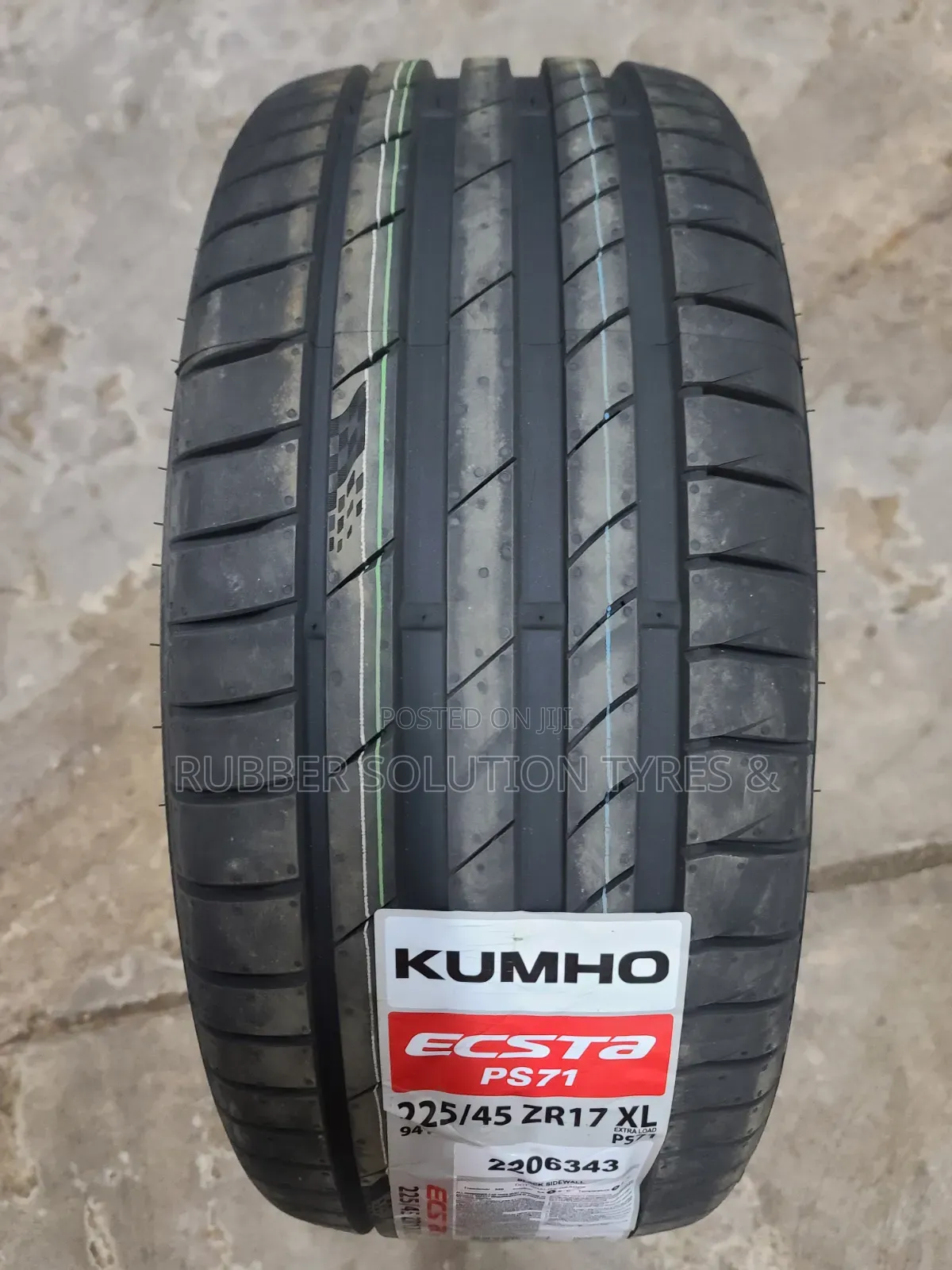 225 /45 R17 Kumho Tyres 94y Xl Escta Ps71