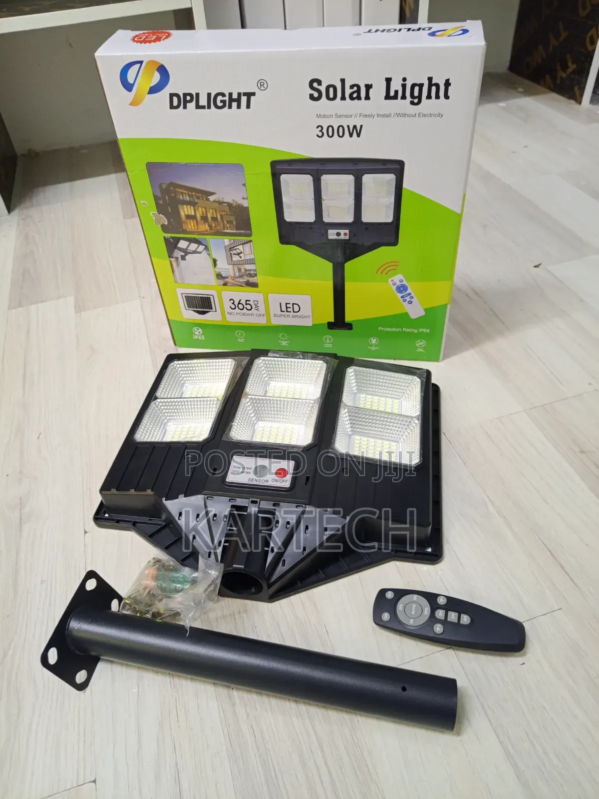 Dplight 300w Solar Led Street Light With Motion Sensor Remote Control
