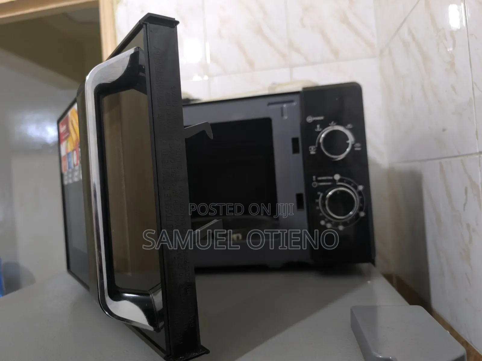 Ramtons Microwave Rm/573