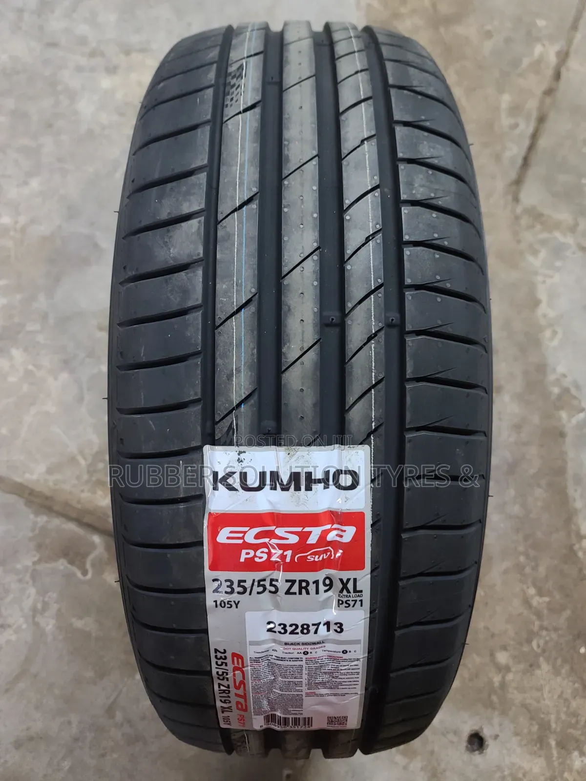235 /55 R19 Kumho Tyres 105y Xl Escta Ps71