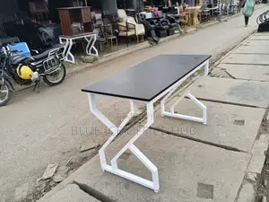 Standard Office Metallic Table