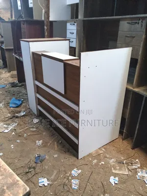 Comfort 1.4m Office Reception Desk