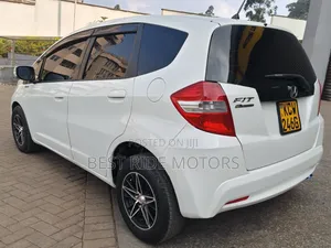 Honda Fit 2013 White