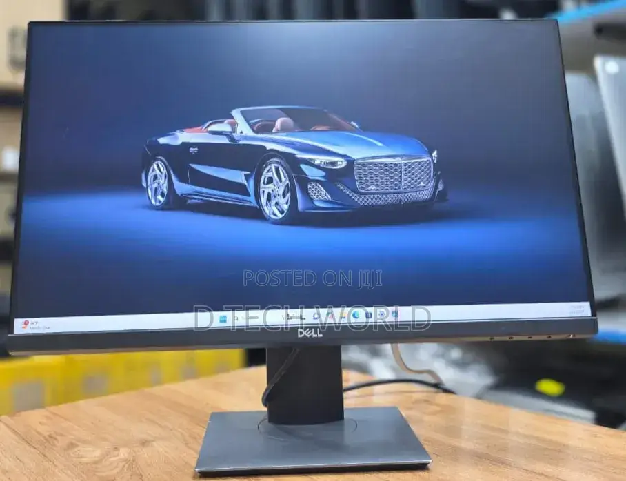 Dell P2419h
Full Hd 1920*1080
60hz Refresh Rate 
24 Inch Monitor
