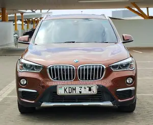 BMW X1 xDrive28i AWD 2016 Brown
