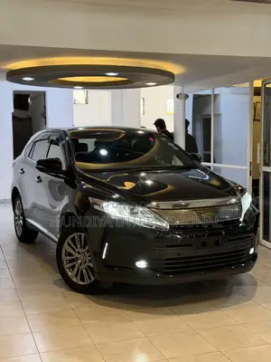 Toyota Harrier 2.0 2020 Black