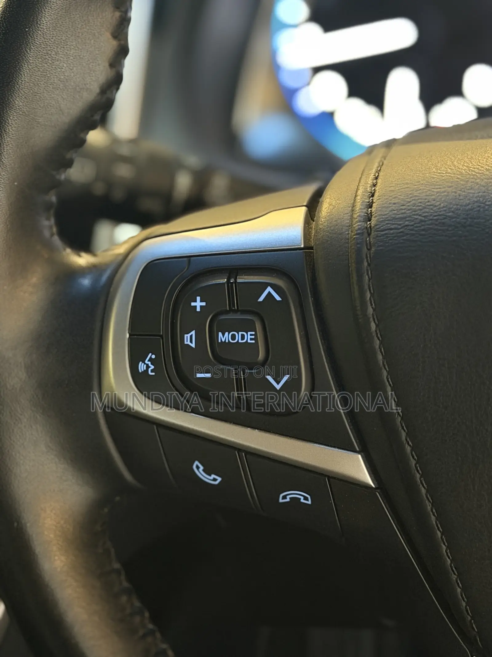 Toyota Harrier 2.0 2020 Black
