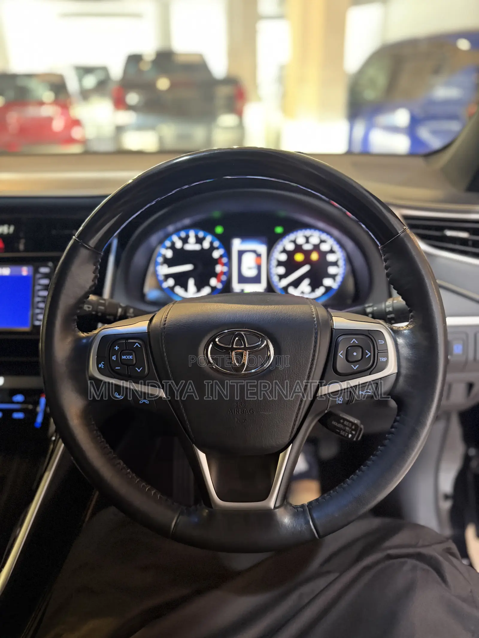 Toyota Harrier 2.0 2020 Black