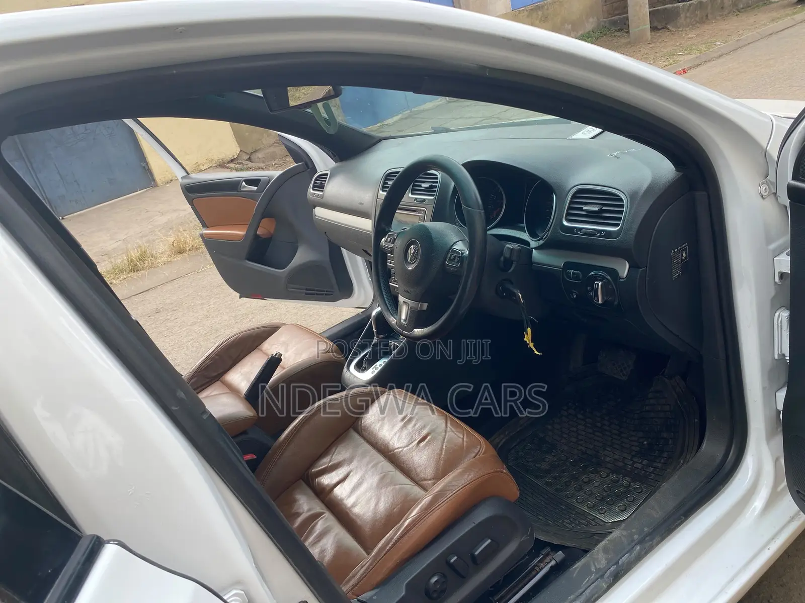 Volkswagen Golf 1.4 TSI 5 Door 2012 White