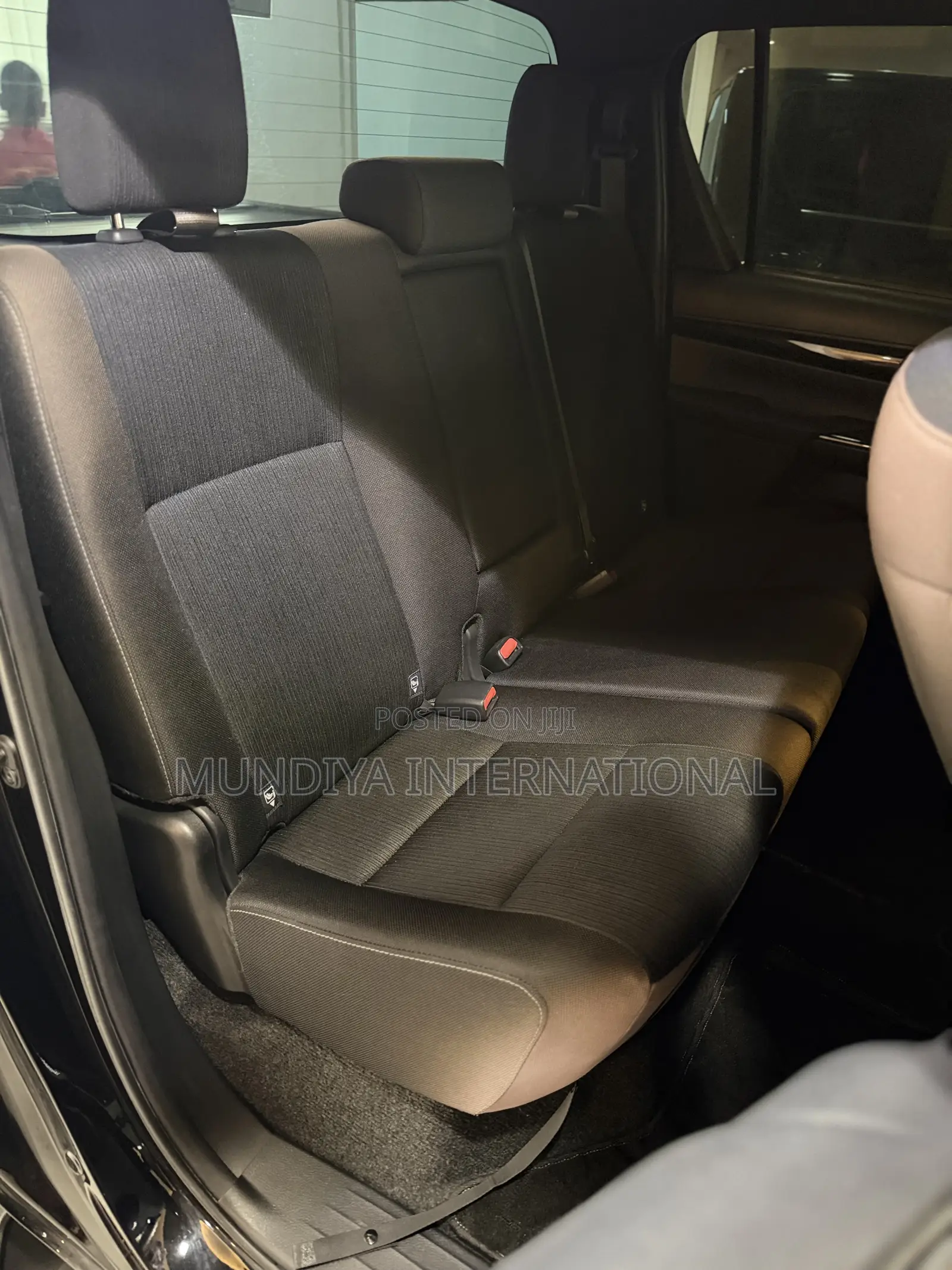 Toyota Hilux Revo Double Cab Deisel 2.4 AWD 2020 Black