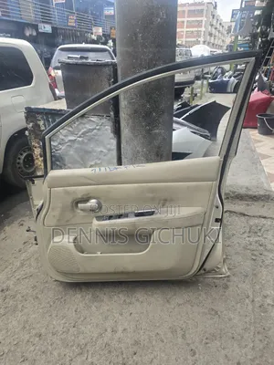 Front Door Rh Nissan Tiida