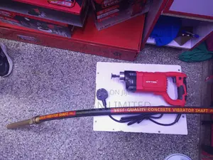 Efftool 850w Electric Concrete Poker Vibrator.