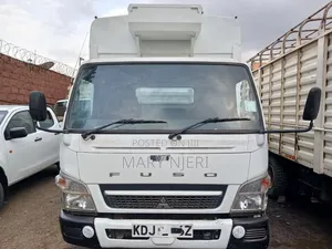 Mitsubishi Canter Hd,2022 White