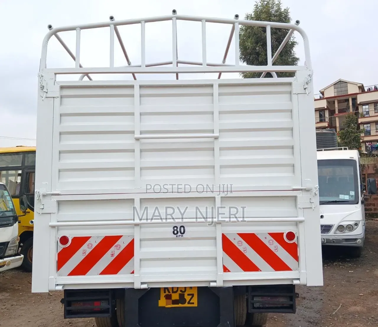 Mitsubishi Canter Hd,2022 White