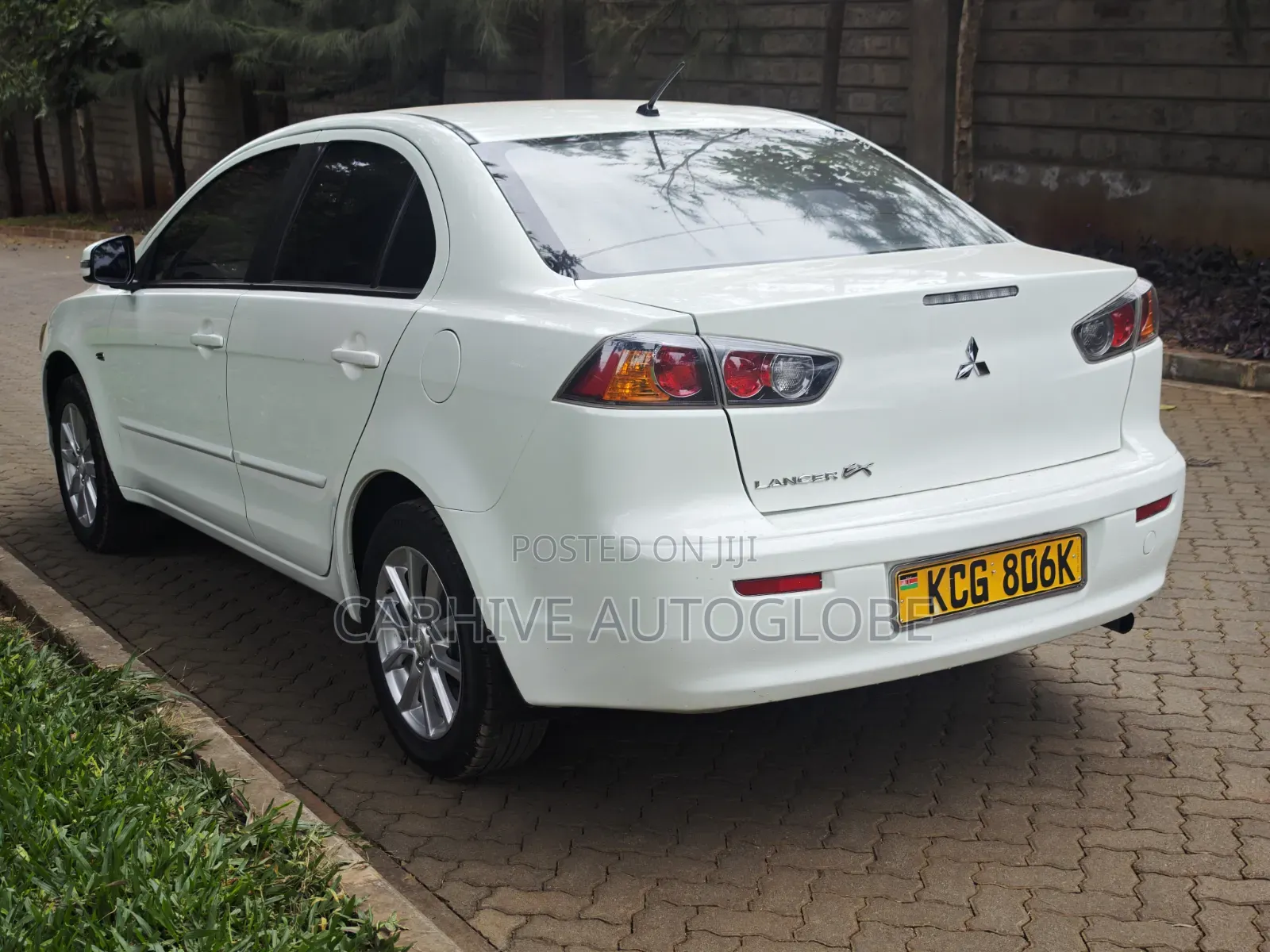 Mitsubishi Lancer 2015 White