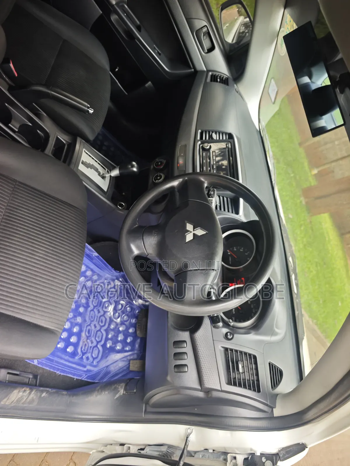 Mitsubishi Lancer 2015 White