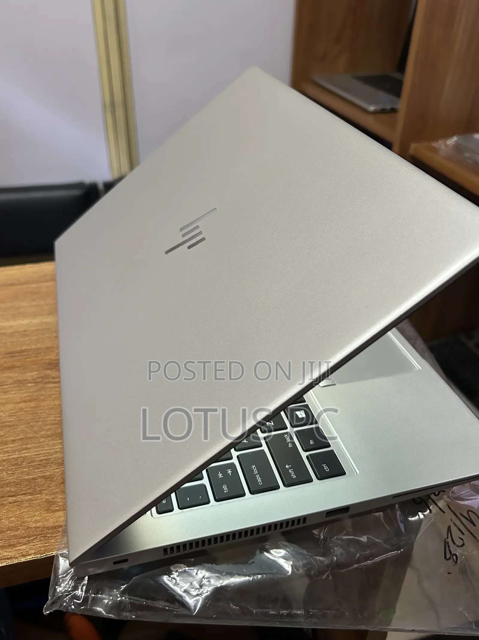 Laptop HP EliteBook 745 G6 8GB AMD Ryzen 7 SSD 256GB