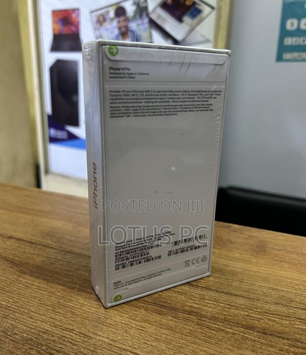 New Apple iPhone 14 Pro 256 GB Gold - thumbnail 2