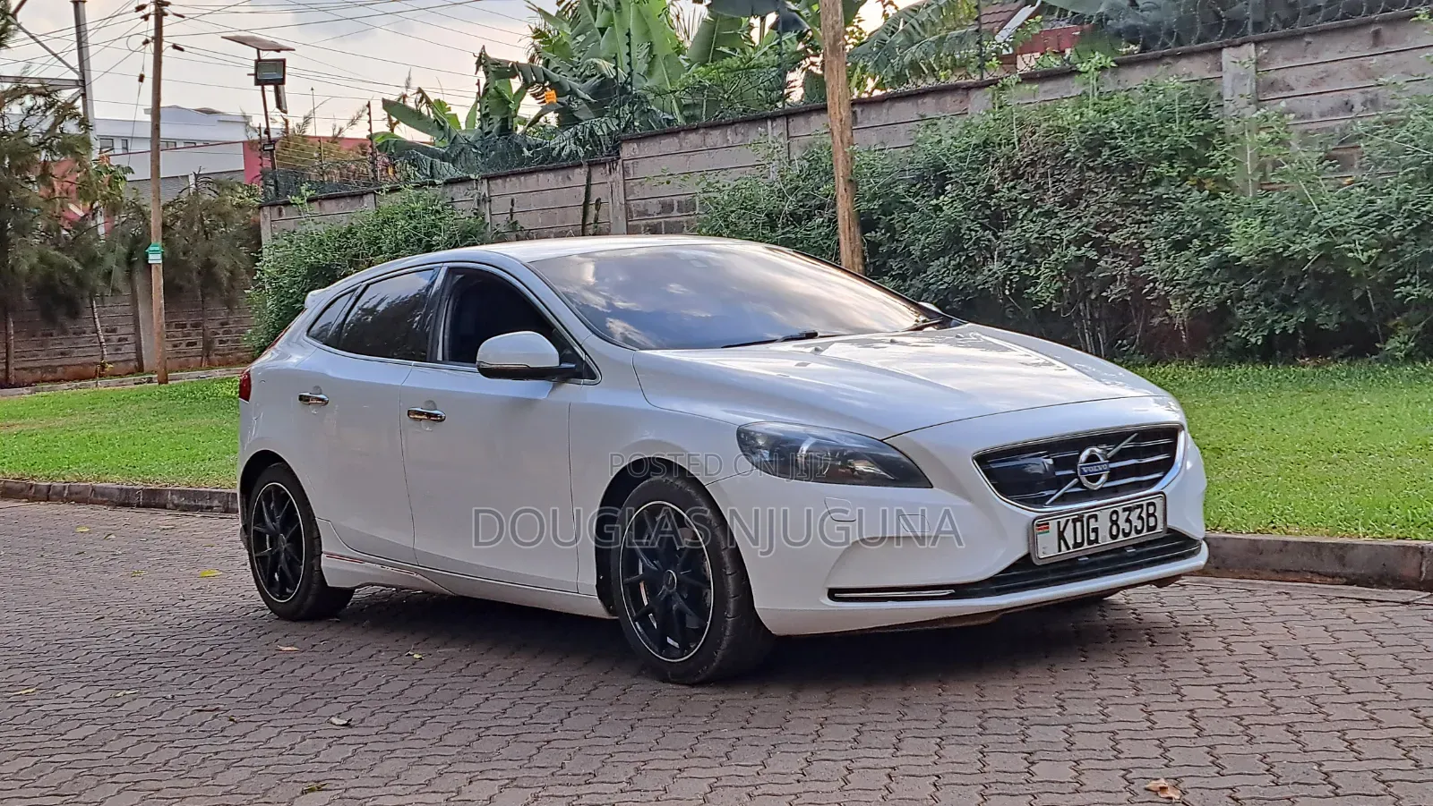 Volvo V40 2015 White