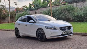 Volvo V40 2015 White