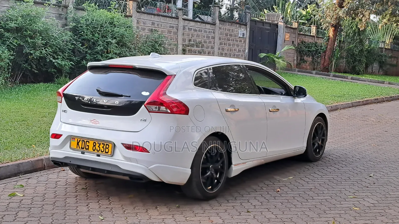 Volvo V40 2015 White