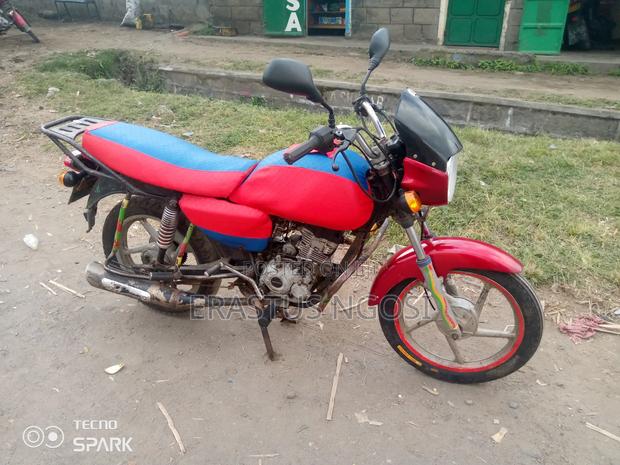 Bajaj Boxer 150 UG 2023 Red - thumbnail 11