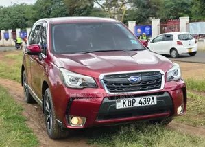 Subaru Forester 2017 Maroon