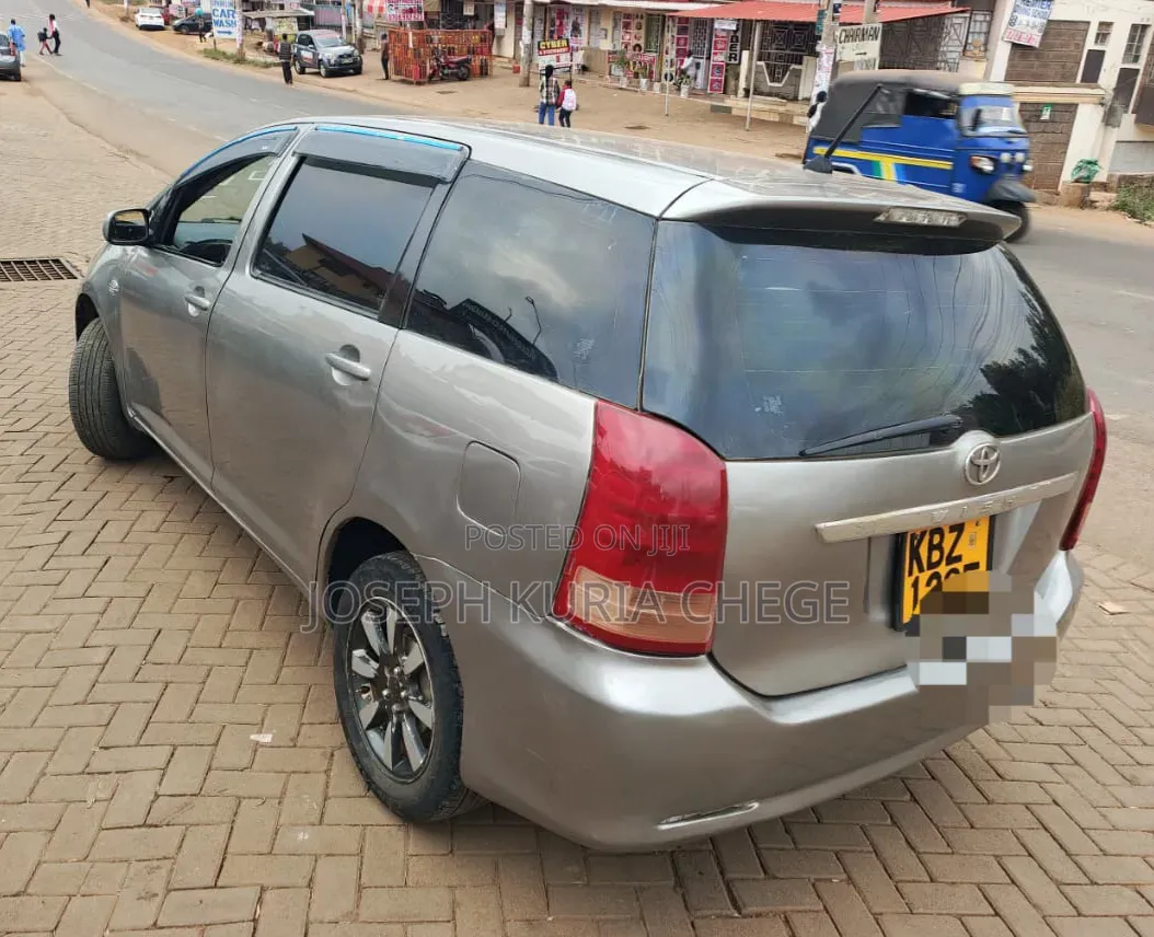 Toyota Wish 2007 Ivory