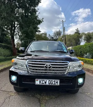 Toyota Land Cruiser Prado 2012