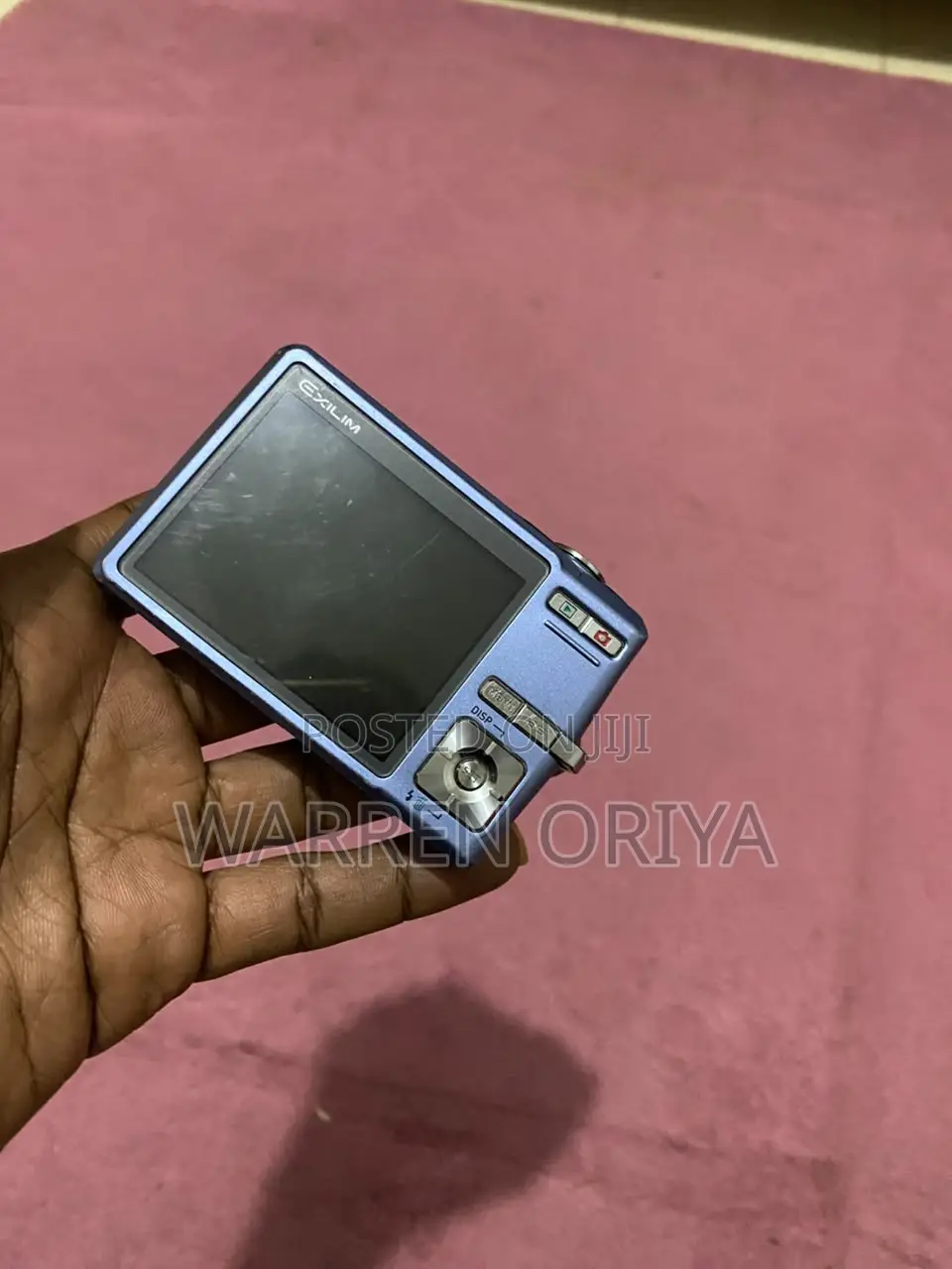 A 6.0-Megapixel Casio Exilim (Ex-Z600) Digital Camera