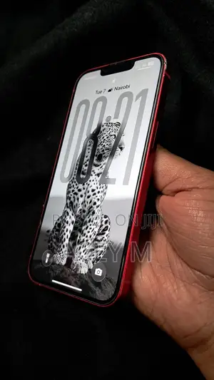 Apple iPhone 13 256 GB Red