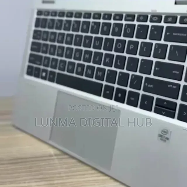 Laptop HP EliteBook 1040 G8 16GB Intel Core i7 SSD 1T