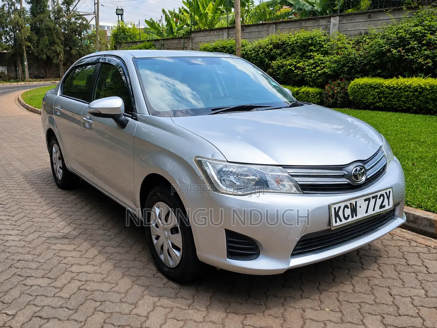 Toyota Axio 1.5 G 2WD 2013 Silver
