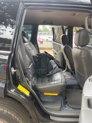 Toyota Land Cruiser Prado 2009 Black