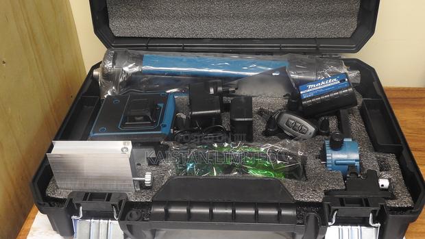 16 Line Green Laser Level With Remote And Wall Bracket